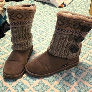 Lukees Woman size 7 Grey Boot